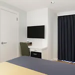 Otel Axu Airport Arnavutkoy