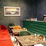 Otel Axu Airport 5*