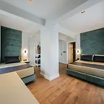 Axu Airport 5*