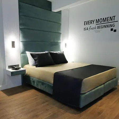 Hotel Axu Airport 5*