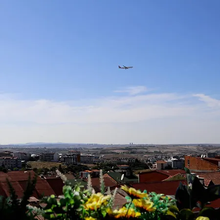 Axu Airport Hotel 4*