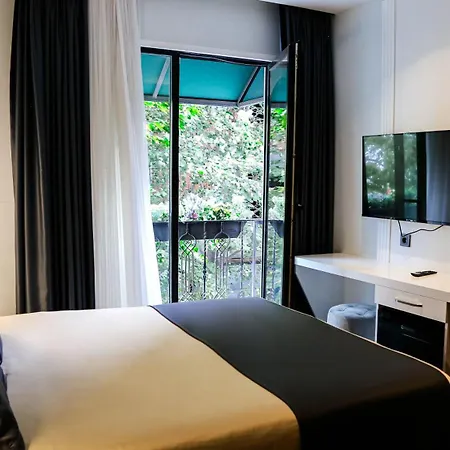 Hotel Axu Airport