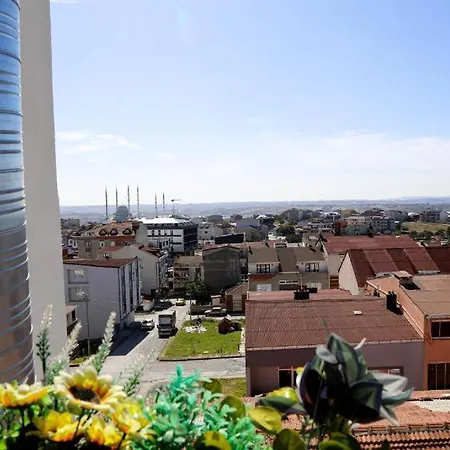 Hotel Axu Airport 4*